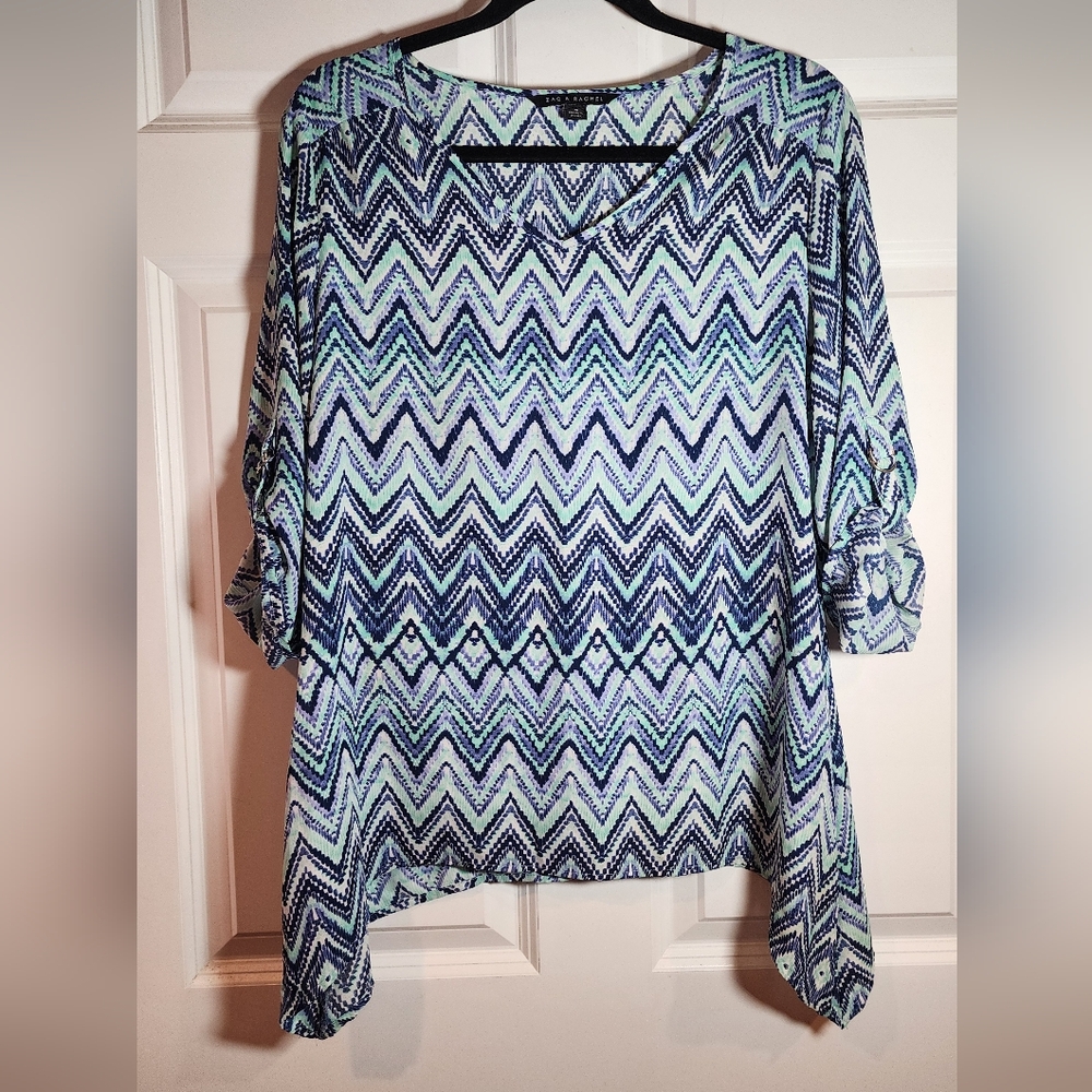 Zac & Rachel Womens Zigzag Print Roll-Sleeve Tunic Top - Blue/Green Semi Sheer M